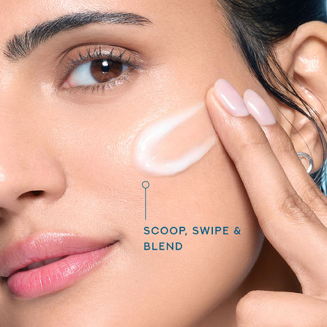 Pond’s Super Light Gel Hydrated Glow – 100 ml